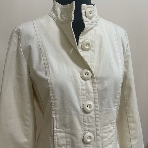 Talbots Cream Color Utility Style Jacket Sz 4 Off White Blazer Cotton Stretch - Picture 6 of 11